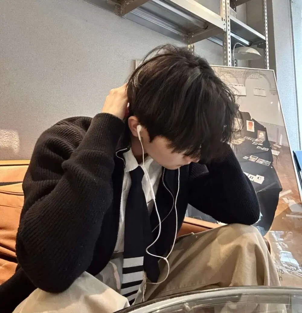 舍友by不吃姜小说全集免费在线观看 - 《舍友》by不吃姜笔趣阁完结版 - 舍友by不吃姜最新章节完整版