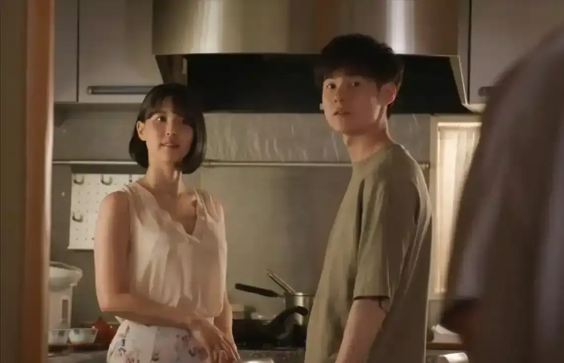 《漂亮的女邻居5》高清全集未删减免费在线看 - 中文版无广告抢先版 - 林薇苏婉雨夜谜局 - 百度网盘超清资源